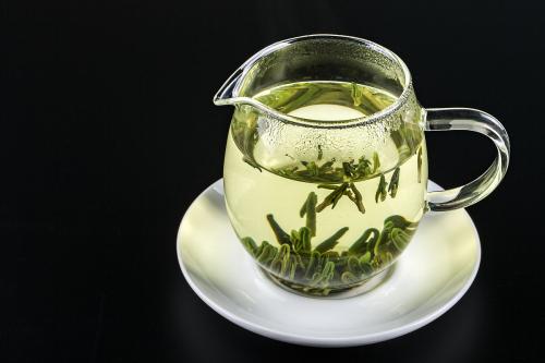 下午三点半