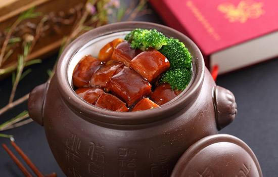 陈颖欣的鲁菜馆