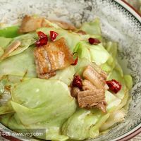 陈俏妍的橘子洲头湘菜馆