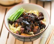 Vivi韩料小店