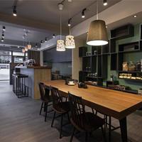 轻巴克即食食品专店