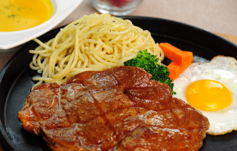 袁浩韬的新餐馆