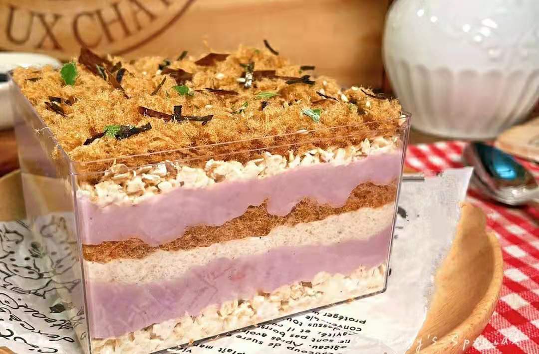 黄依洁 RESTAURANT