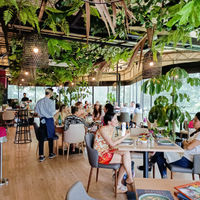 周梦莹的新餐馆