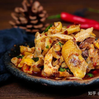 飨食狂想曲中后厨主管霞绍鹏的餐馆