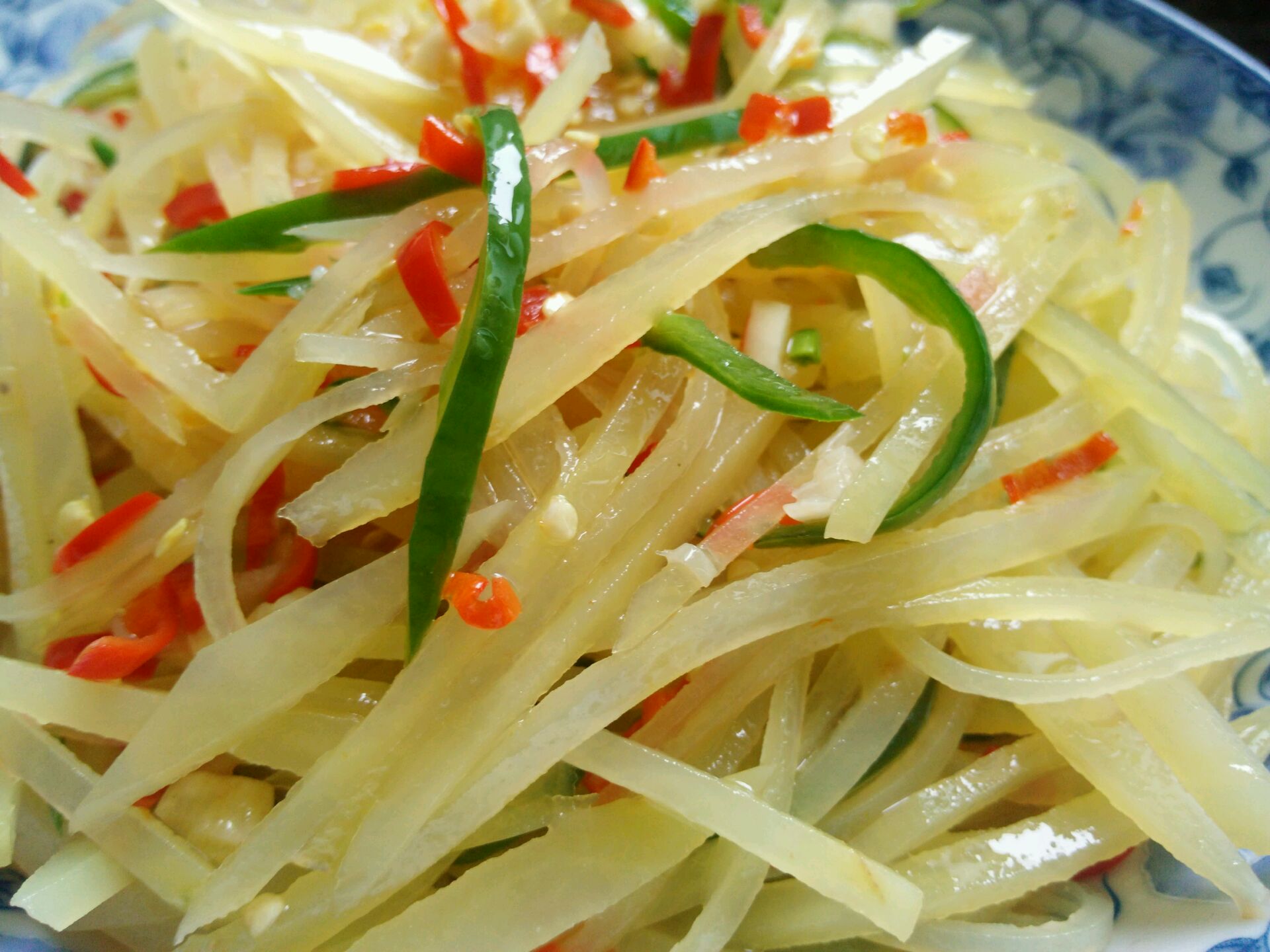 爱他，就请他吃