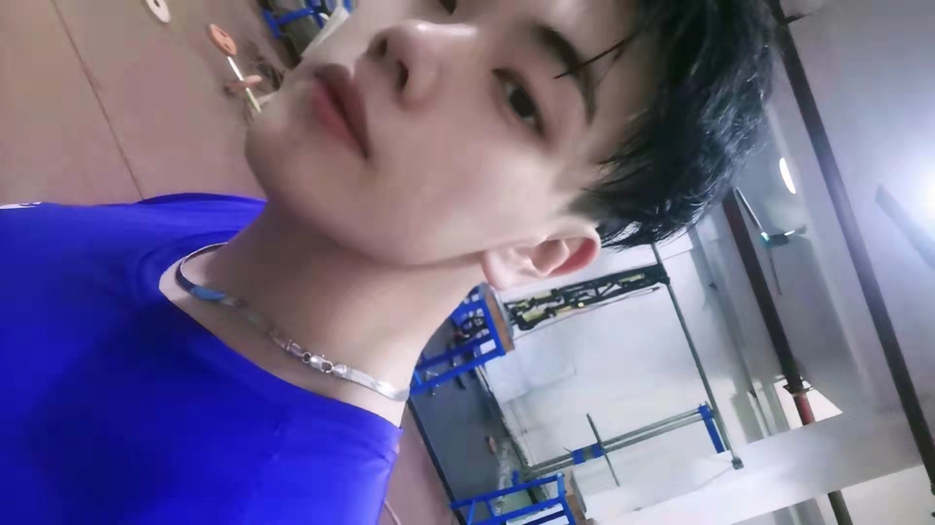 商家还没上传执照