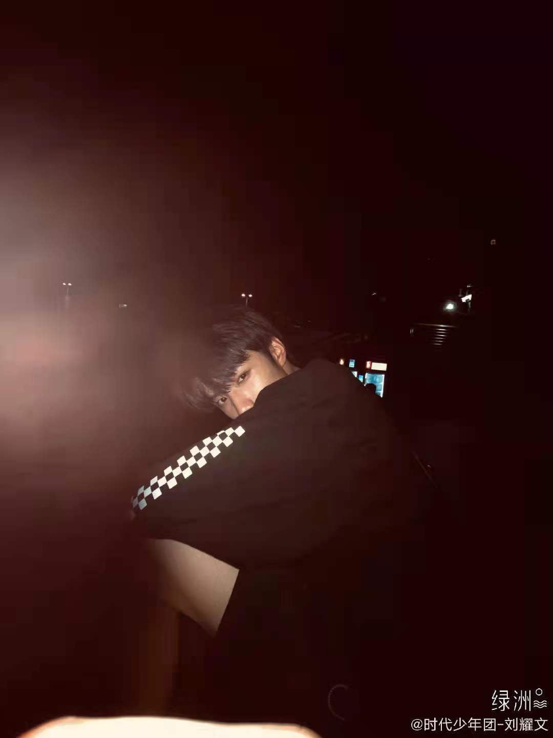 商家还没上传执照